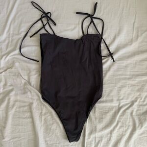 Namikai swim one piece size small